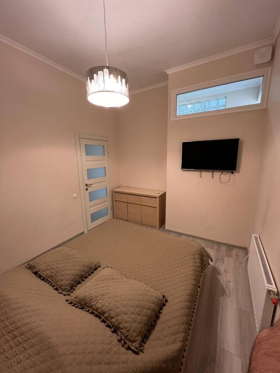 Apartments On Sholom Aleikhema Liov Exterior foto